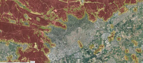 photo satellite des zones d'obligation légale de débroussaillement ville de Nîmes