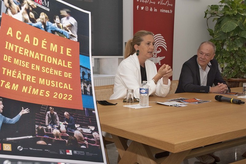 Sophie Roulle et Antoine Djing présentent l'Académie théâtre et musique de Nîmes