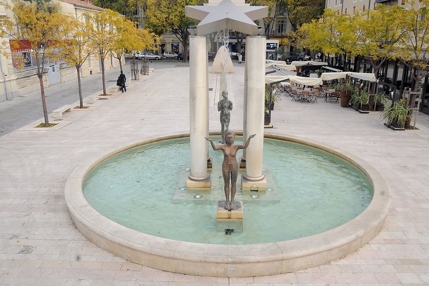 La place d'Assas, une des places intournables de la Ville pour Miss Nîmes. 
