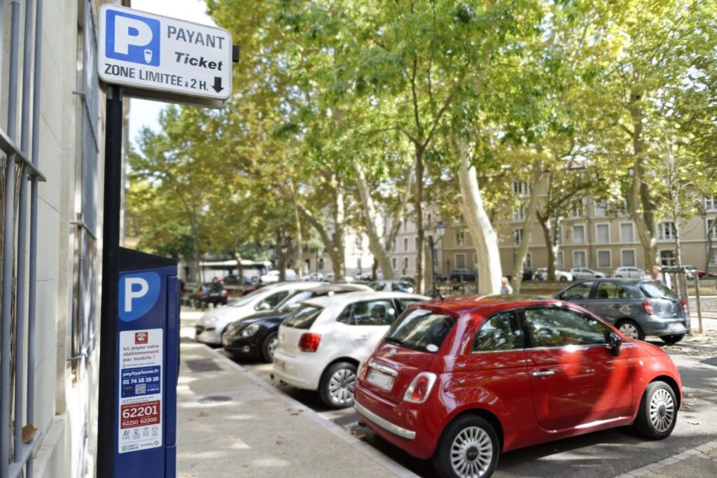 Nîmes : les zones de stationnement payant sur voirie