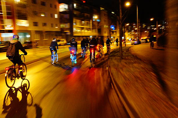 Fête des lucioles à Nîmes : à vélo il faut briller